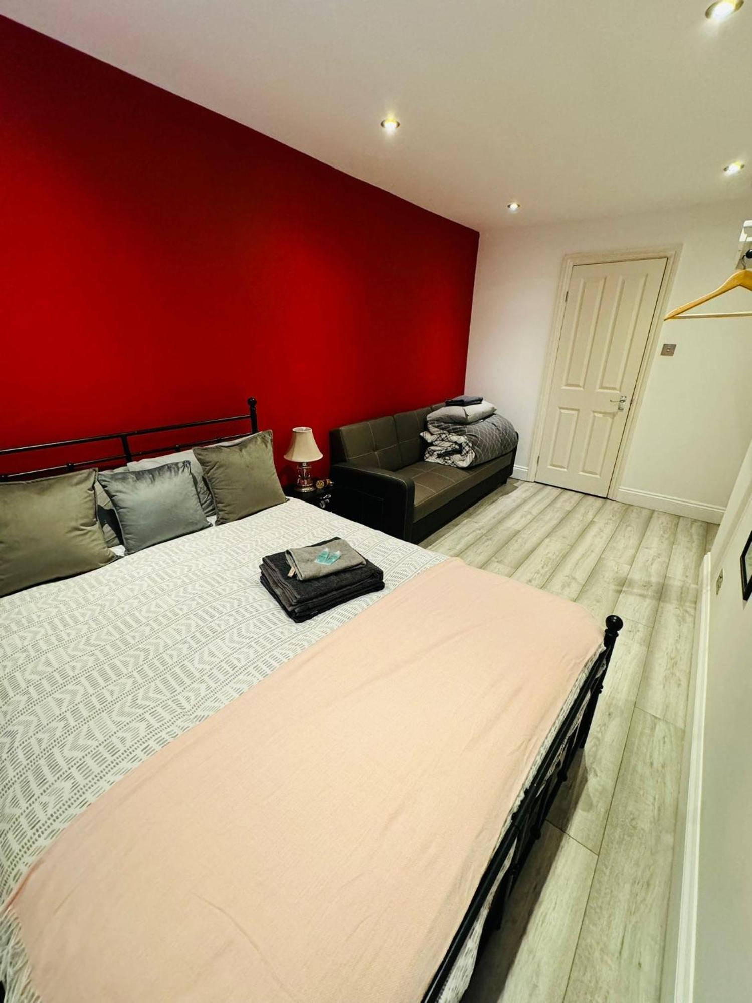 15 Min To Central London Guest Suites 22 Phòng bức ảnh