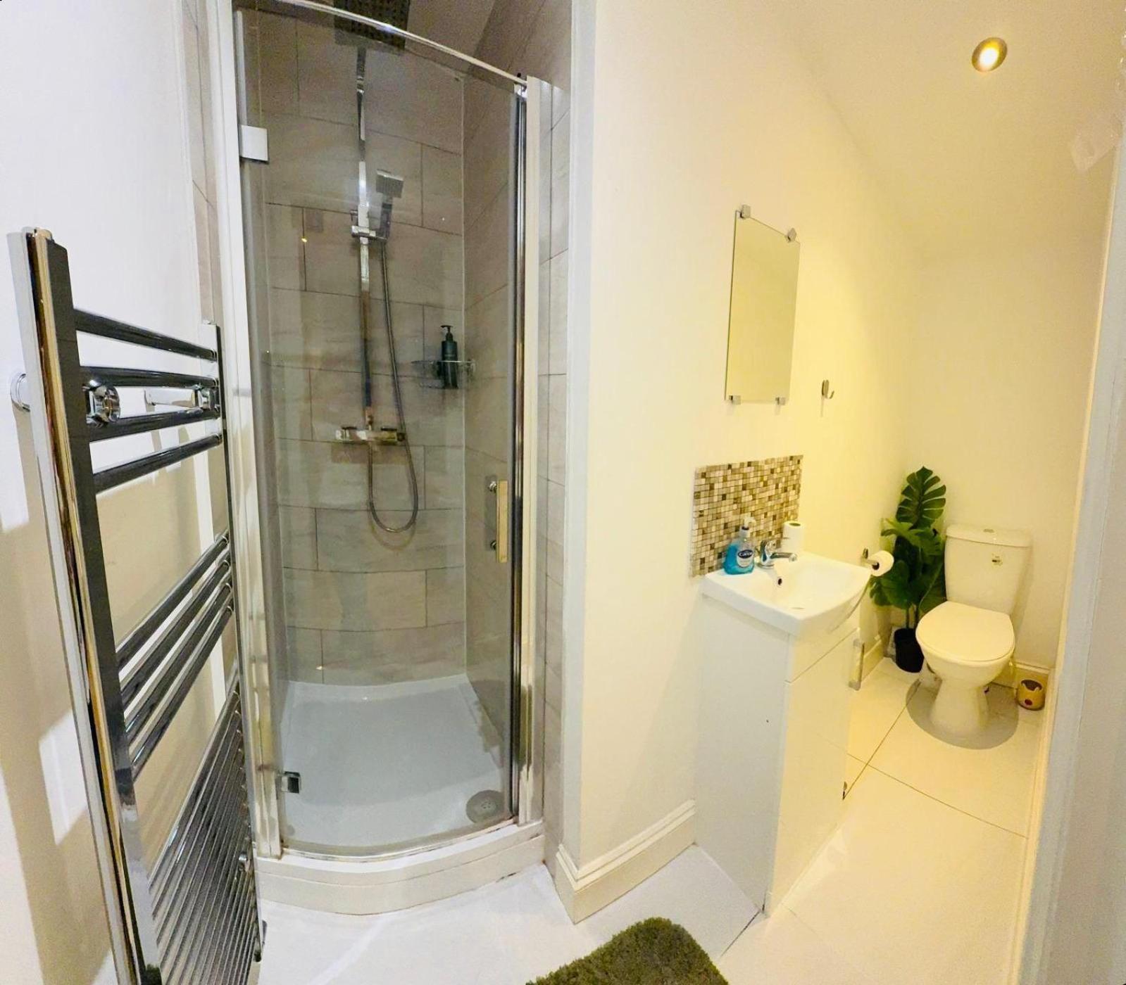 15 Min To Central London Guest Suites 22 Phòng bức ảnh